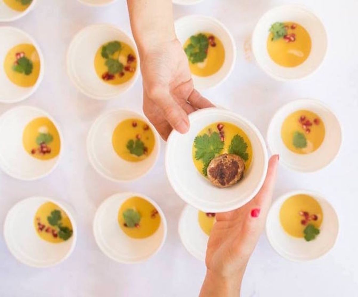 Soupe de couscous et boulette méditerranéenne par le chef Xavier Zapata