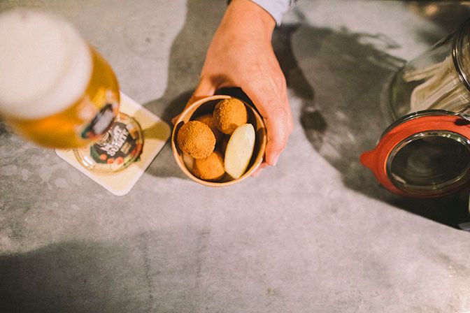 Les croquettes d'agneau de Dersou et la Blonde Mort Subite