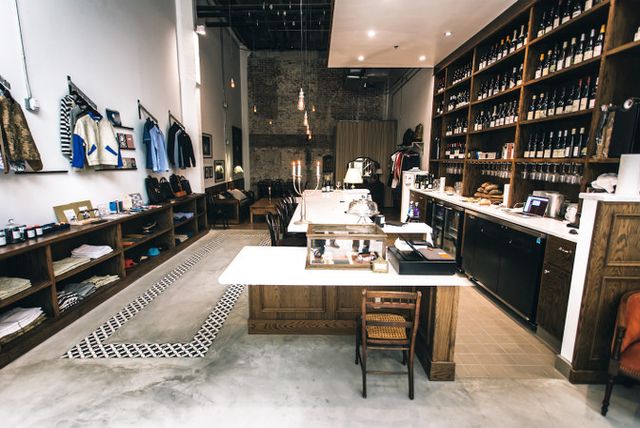 Garçons de Café, Los Angeles