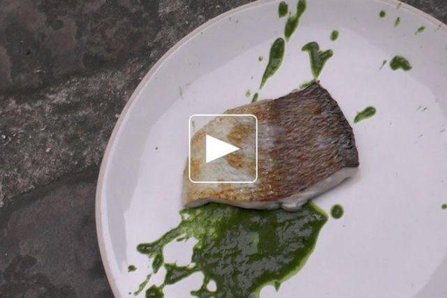 Fera, petits légumes et coulis de cerfeuil sauvage