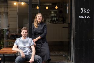 Åke Table & Vin