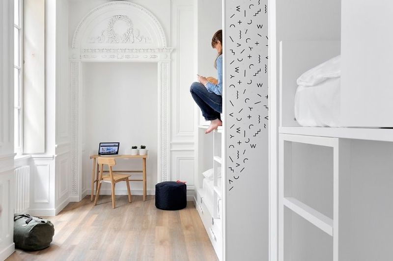 Away Hostel & Coffee shop (Lyon)