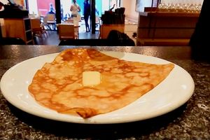 La meilleure crêpe beurre-sucre de la planète