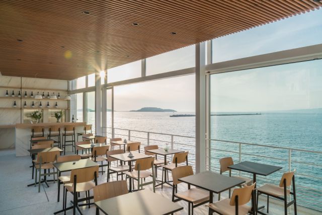 Les Bords deMer, Marseille