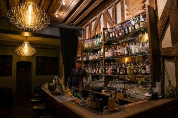 Experimental Cocktail Club (Paris)
