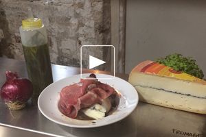 Oignon rouge de tropea confit au morbier
