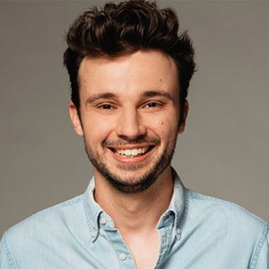 Tom Villa