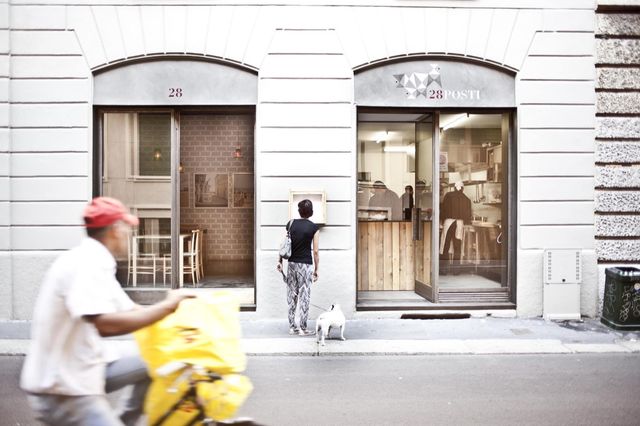 28 Posti, Milan