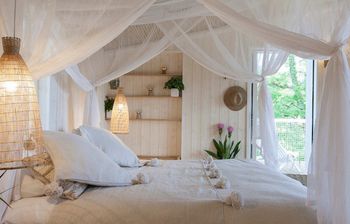 Pella Roca, Cabane & Spa (Labastide-de-Penne)