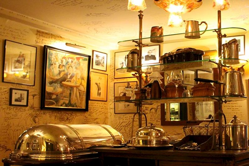 Chez Francis (Brive-la-Gaillarde)