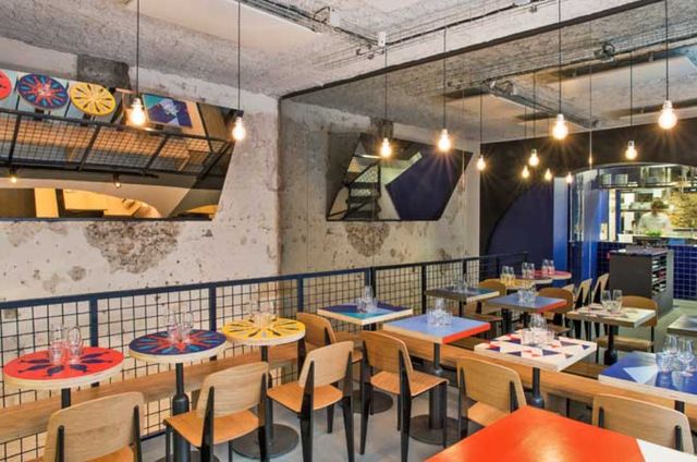 La Marée Jeanne, Paris