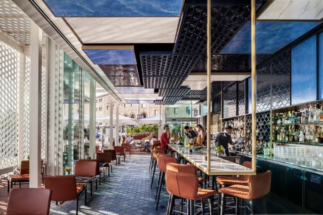 Blue Wave, Barcelone