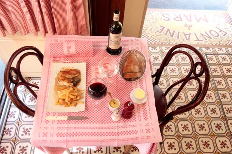 La Fontaine de Mars (Paris)