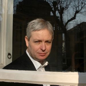 Jonathan Coe