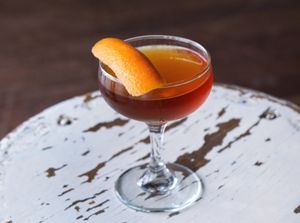 Saison des Capricorne : vermouth, sherry et yuzushu