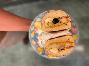 Sandwich tunisien