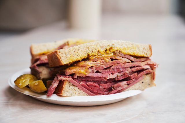 Dining in or take-away? Discover the best sandwiches in Paris