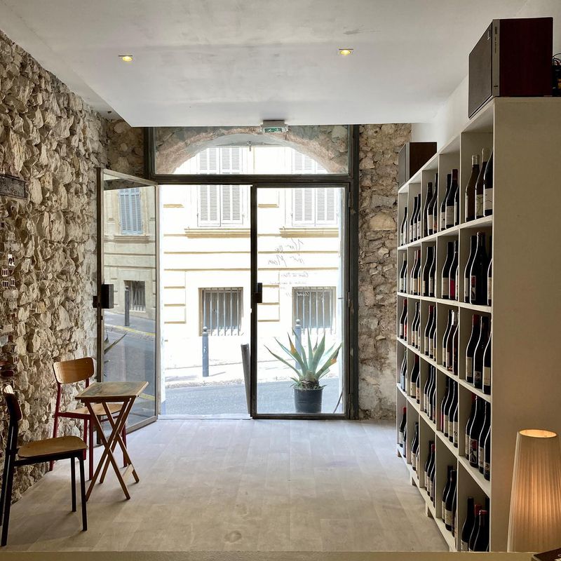 Cave Le Vin sur la Main (Marseille)