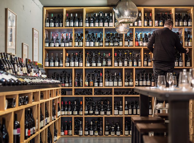 Cave Des Bouchons (Toulouse)