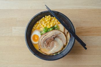 Restaurant Zuru Zuru Ramen (Gent)