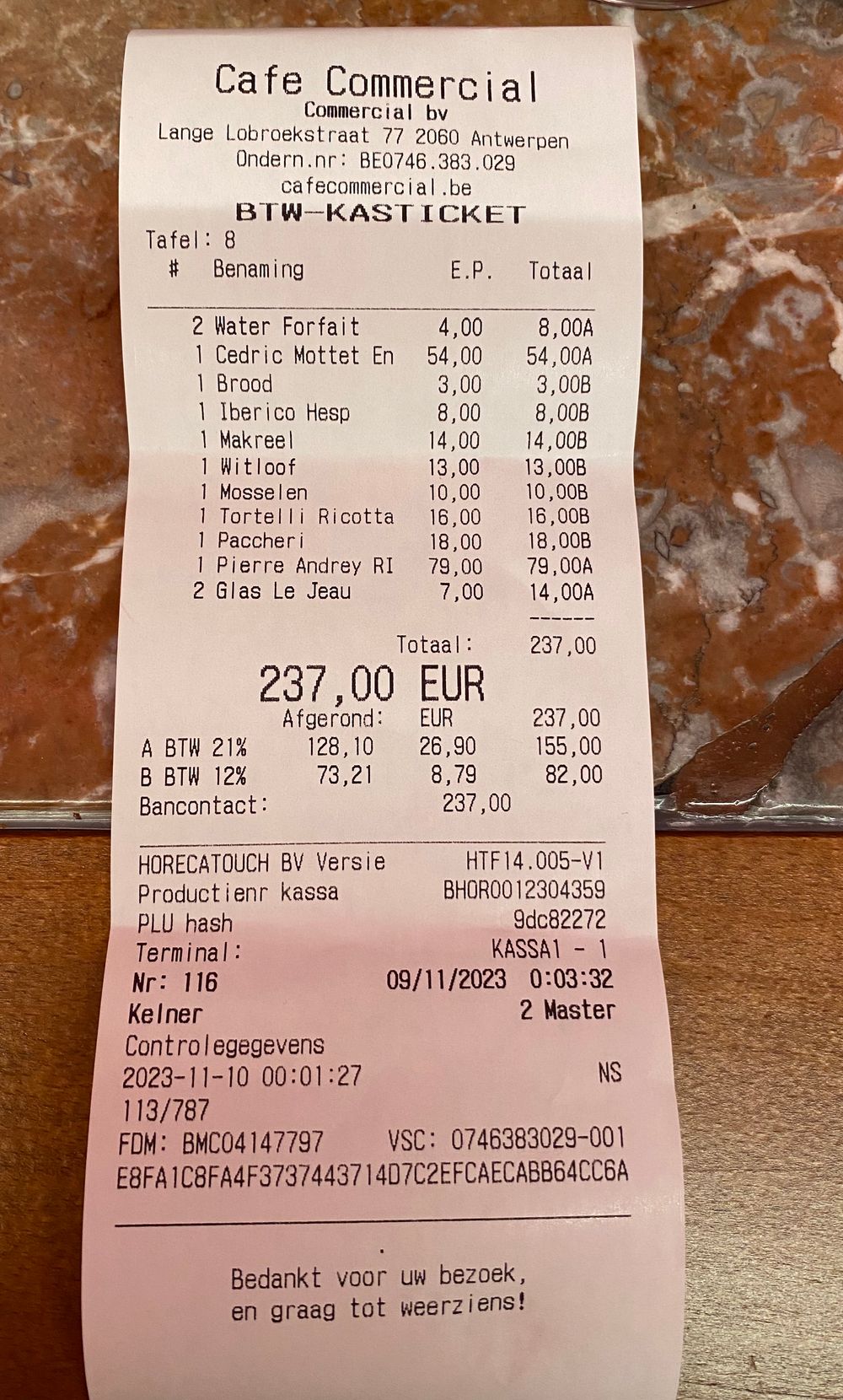 Anvers-Café Commercial