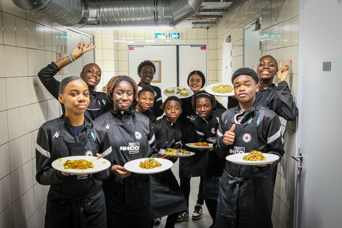 Du bon, du beau, et dix apprentis cuistots.