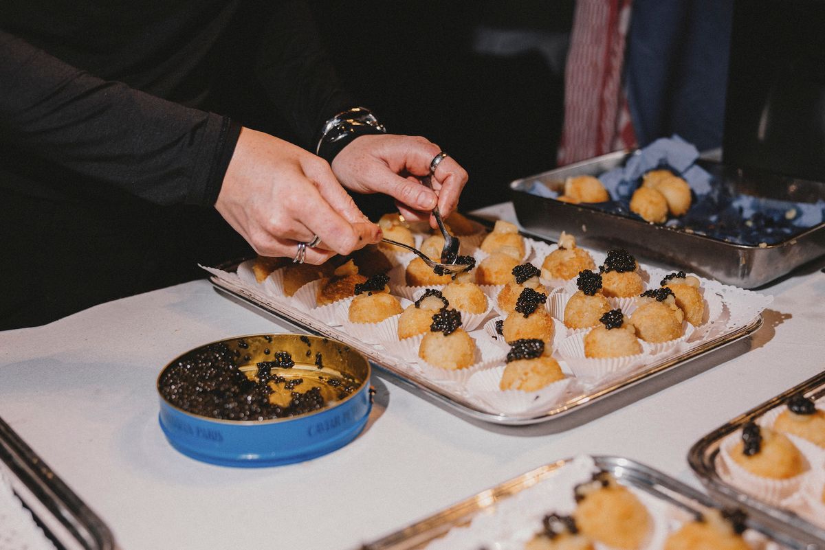 Les croquettes Moscovitz au caviar Petrossian de Flemish Foodies… difficile de n’en manger qu’une.