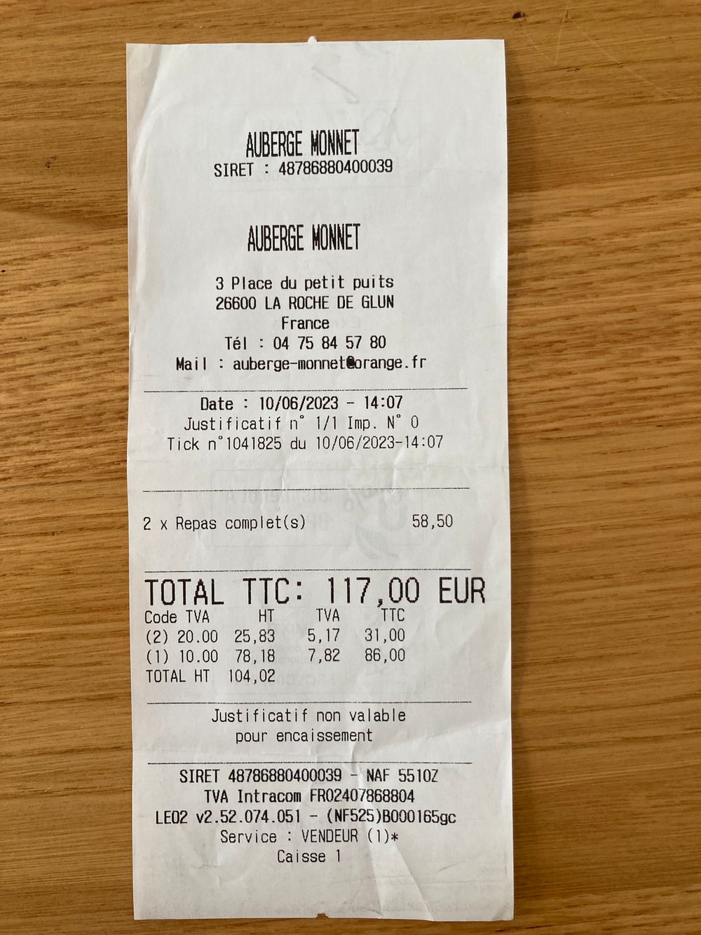 Drôme-Auberge Monnet