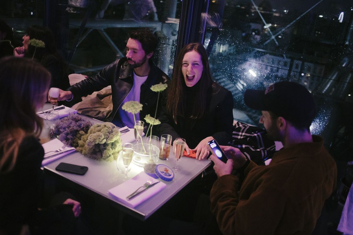 POV : Quand tu vois arriver les plats fricotés par Chrystel Barnier et Guillaume Monjuré.  