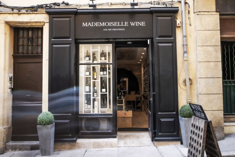 Cave Mademoiselle Wine (Aix-en-Provence)