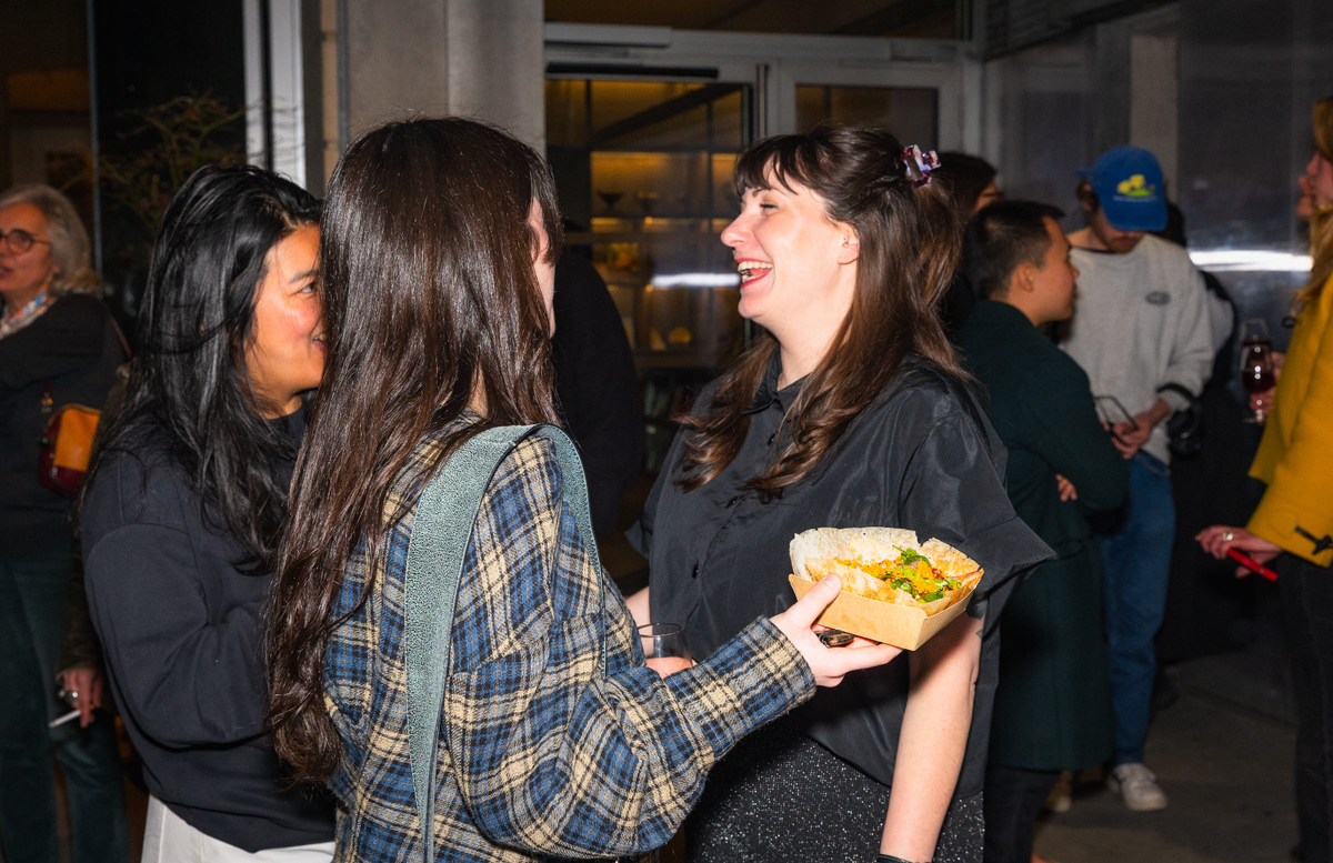 Rira bien qui finira son assiette la dernière ! 