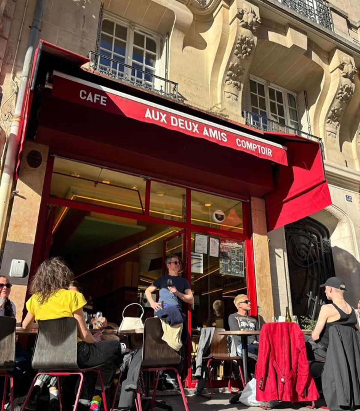 Aux Deux Amis (Paris)