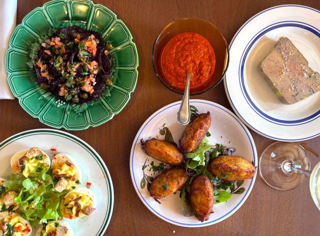 Qu’importe le flacon, pourvu qu'on ait l’adresse…