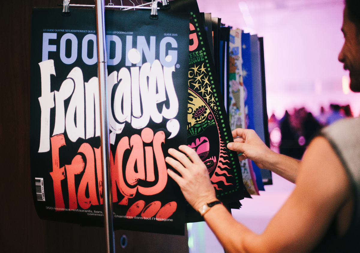 « Laquelle colle le mieux à la DA du salon ? » 