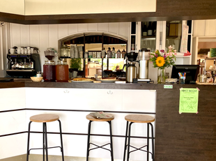 Le Café d’en bas