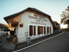 Le Café de la Poste