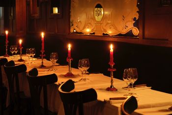 Restaurant La Boule Rouge (Paris)