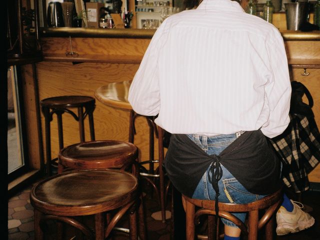 Le nouvel état de service des garçons de café