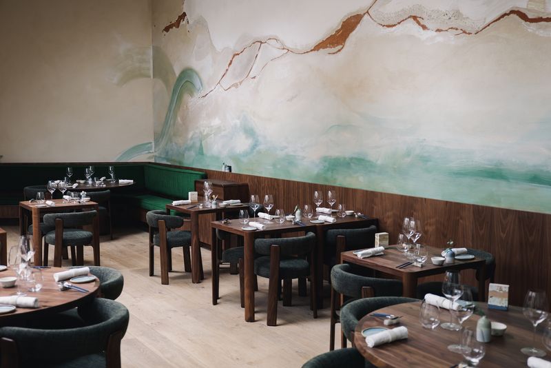 Restaurant Dialogues (Biarritz)