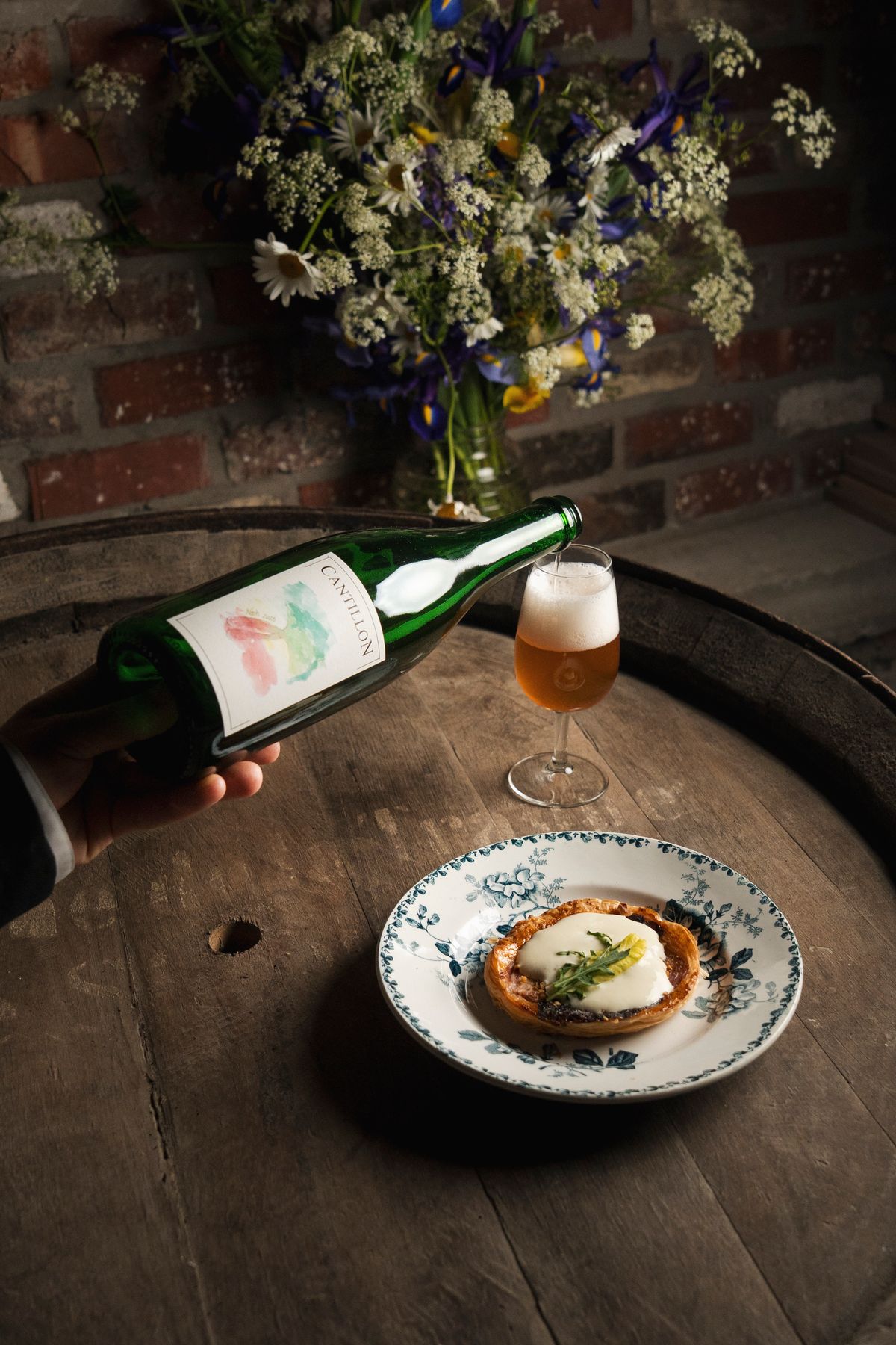 The Perfect Pair: een glas Nath Cantillon en een espuma van L’Etivaz AOP.