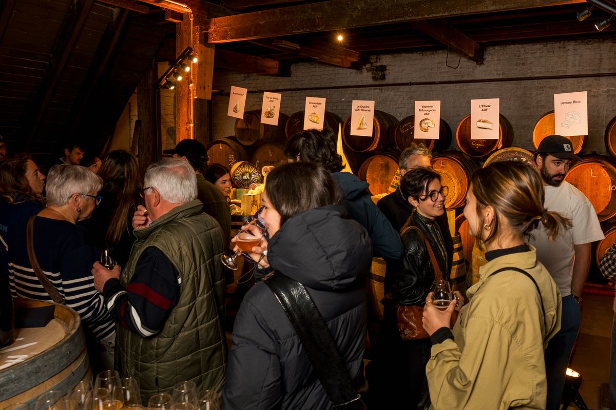 Bieren, kazen … kazen, bieren. Je zou bijna de weg kwijtraken in dit doolhof van lambiekvaten.