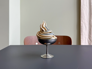 Sous les pavés, la glace