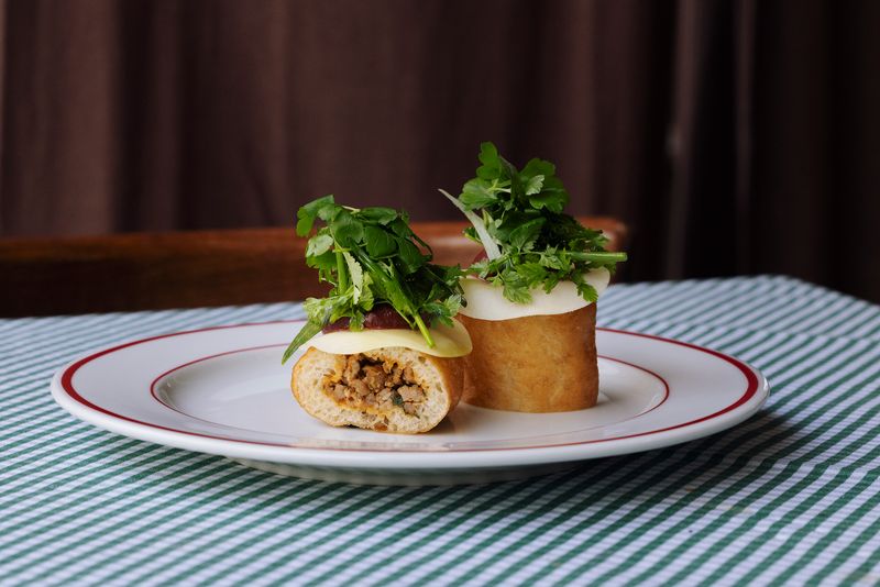 Pirojki porc-veau et ketchup de betterave